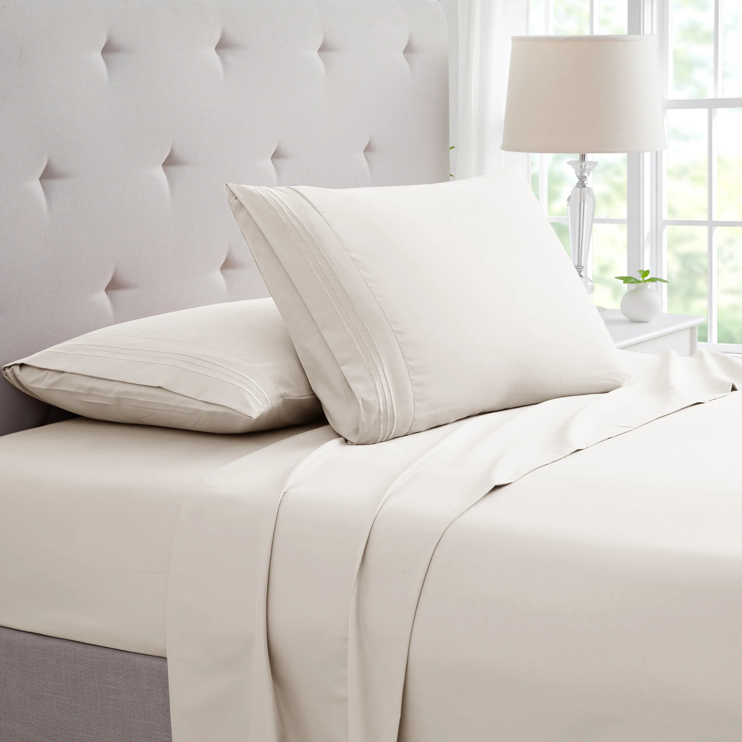 Bamboo 1800 Thread Count 4-Piece 3 Line Embroidered Sheet Set - Egyptian Luxury, Organic, 16 Inch Deep Pocket - Shrink, Fade Wrinkle Resistant